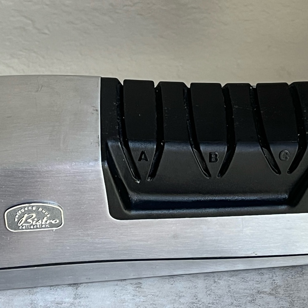 Wolfgang Puck Knife Sharpener
